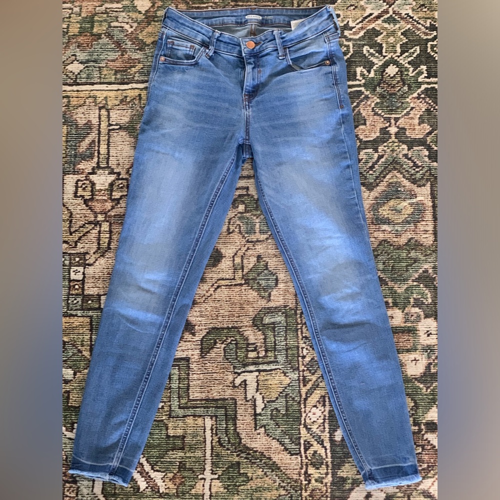 Old Navy Rockstar Super Skinny Jeans Size 2 EUC